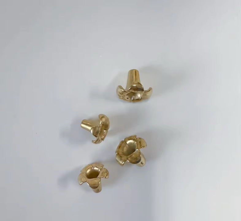 Medium Pua Kenikeni Charm