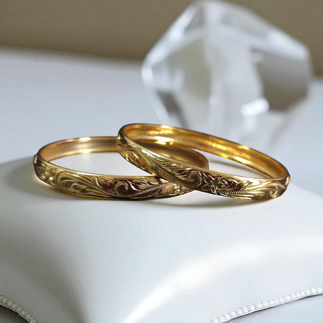 8MM Heirloom Bangle - Gold + Brass