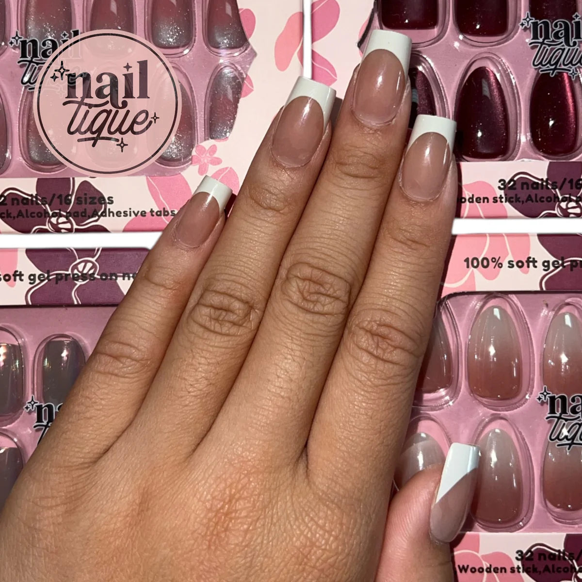 Lilly Nails