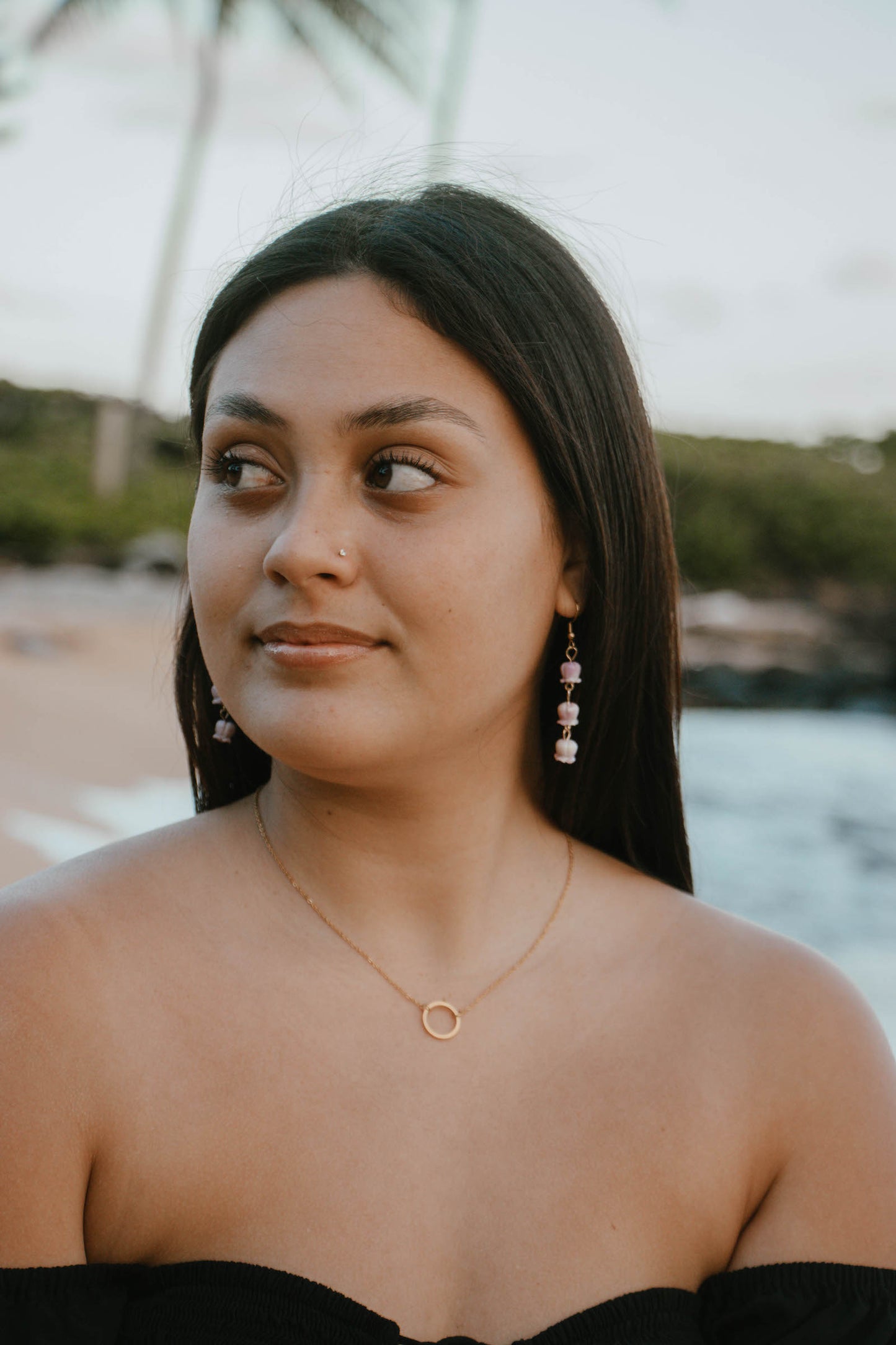 Pua Kalaunu Earrings - medium length