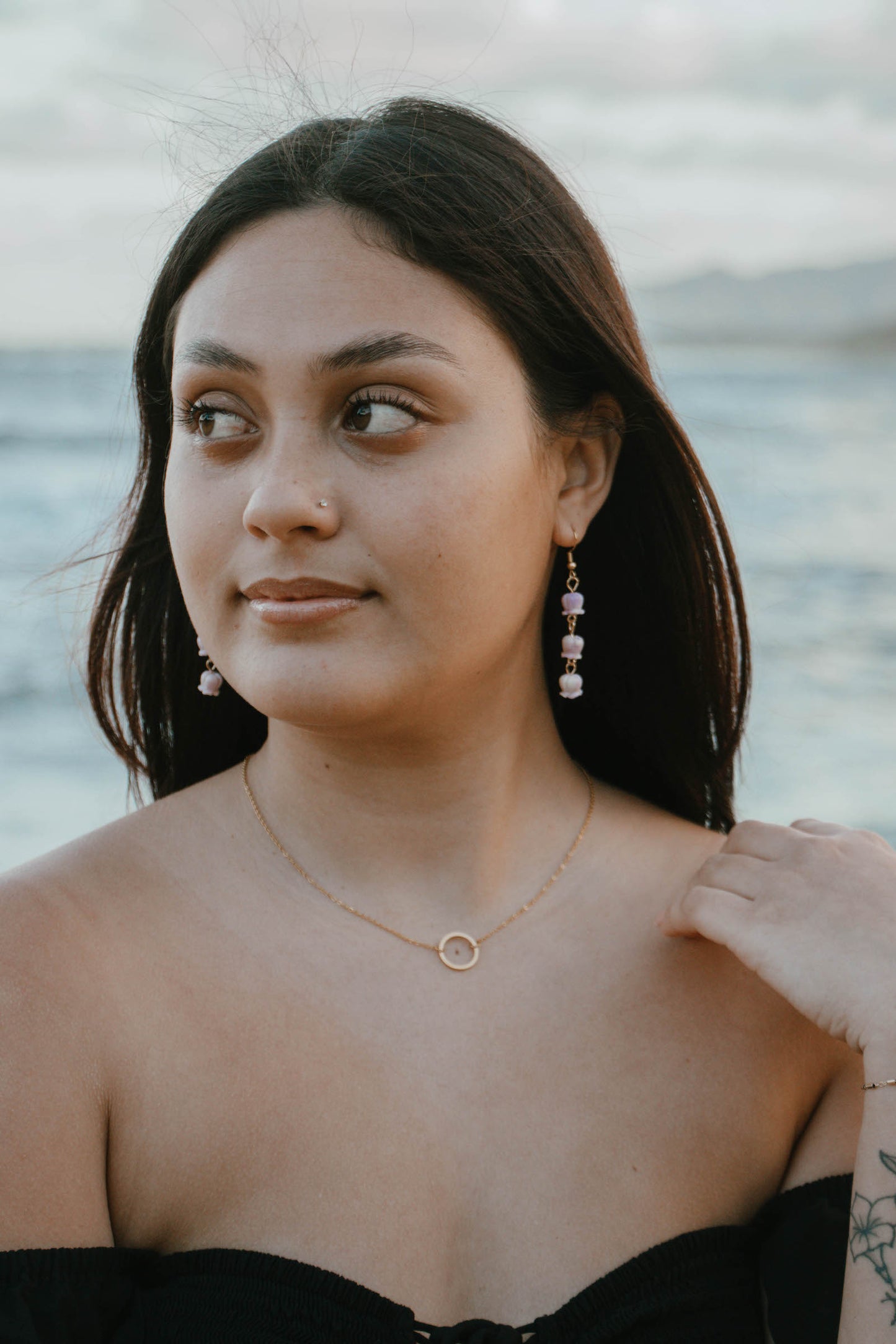 Pua Kalaunu Earrings - medium length