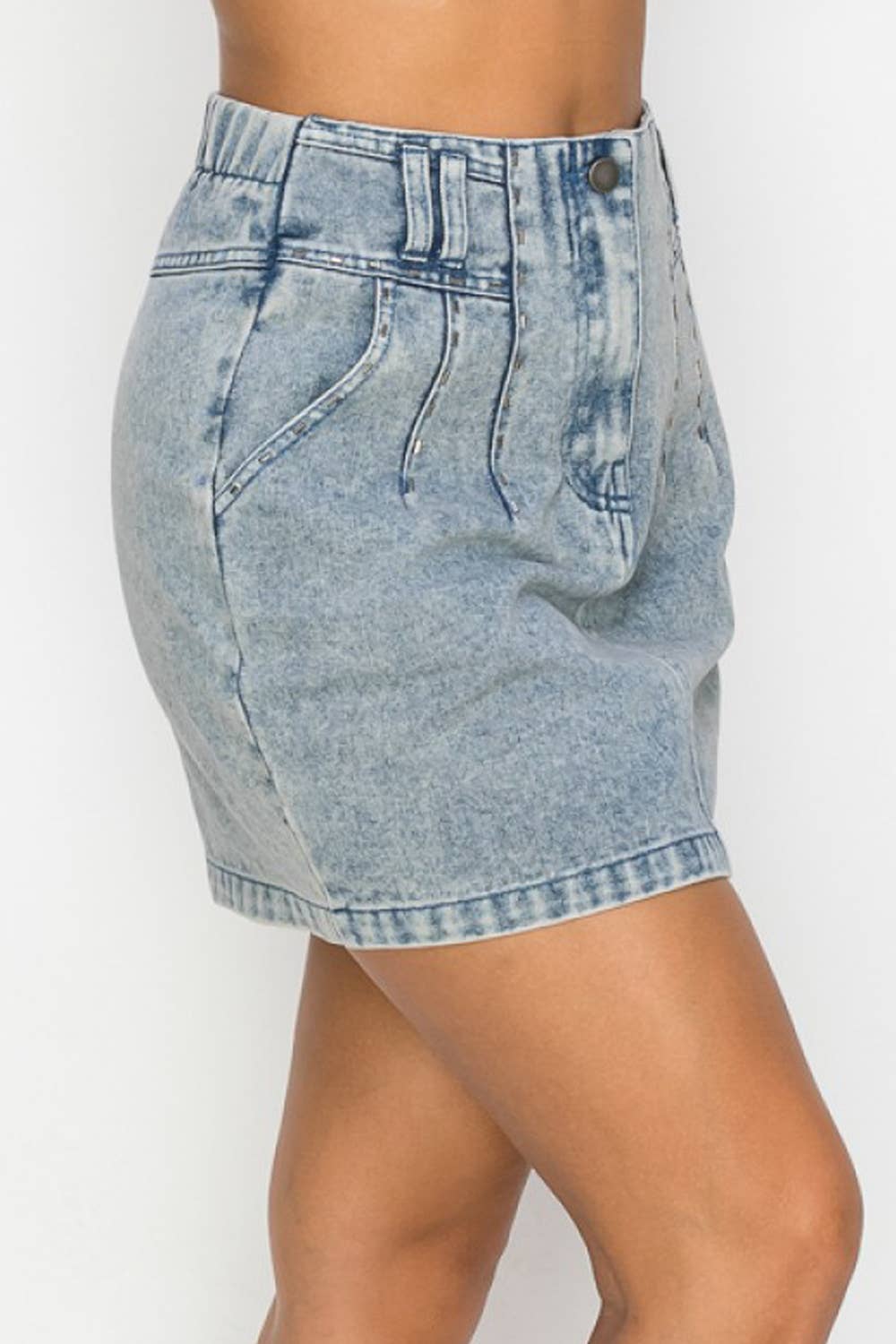 SIDE POCKET DENIM MINI SKIRT: DENIM