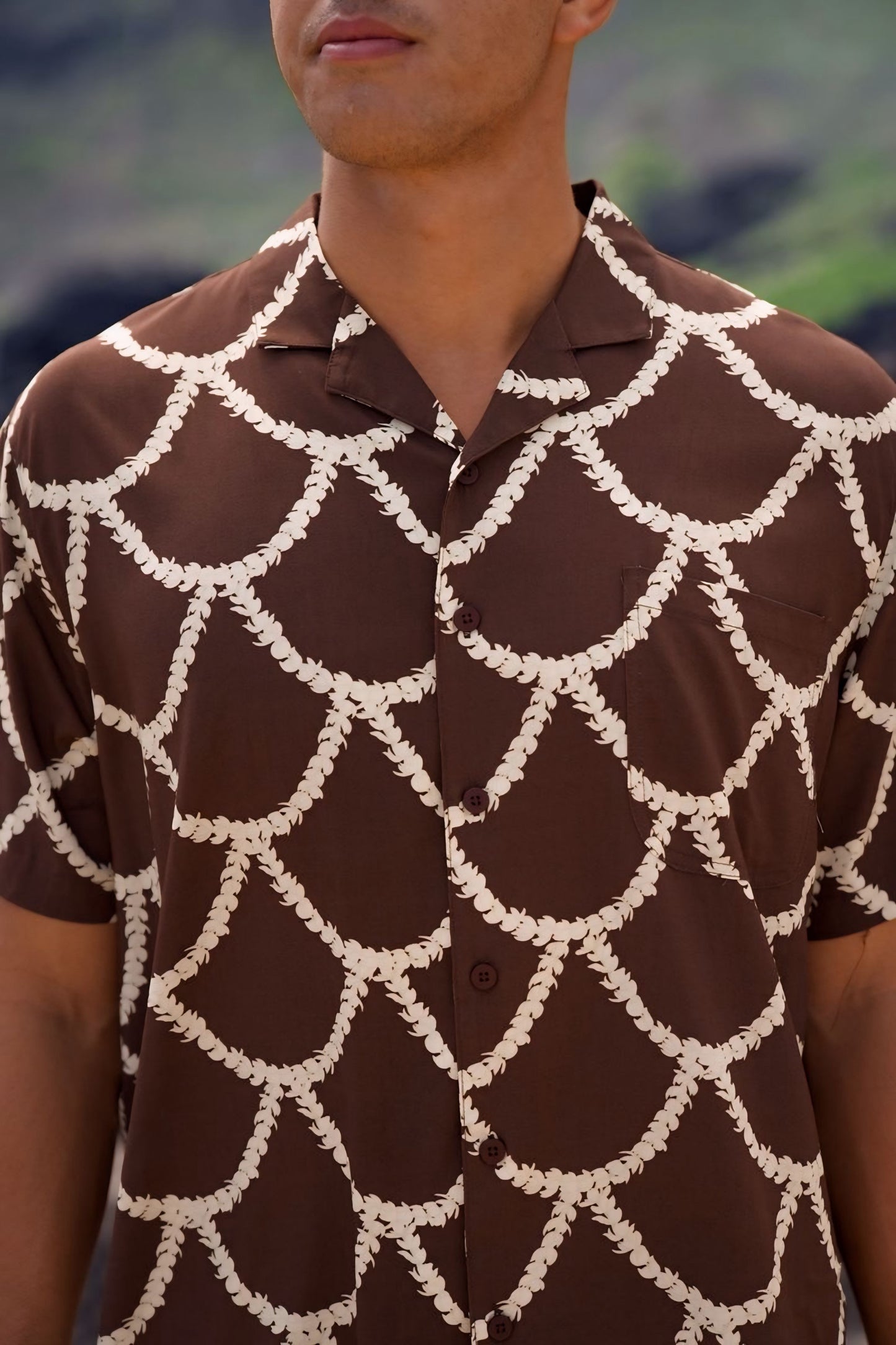 Men’s Brown Scalloped Pikake Aloha Shirt