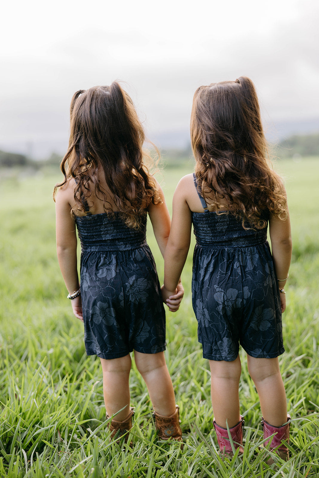 Hina Romper - Pua Kenikeni (Black + Grey)