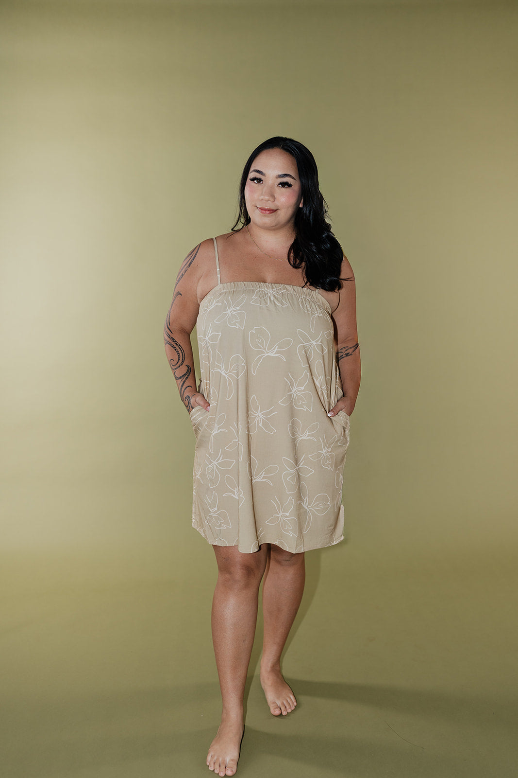 Pu'ulei Dress (Beige Ginger)