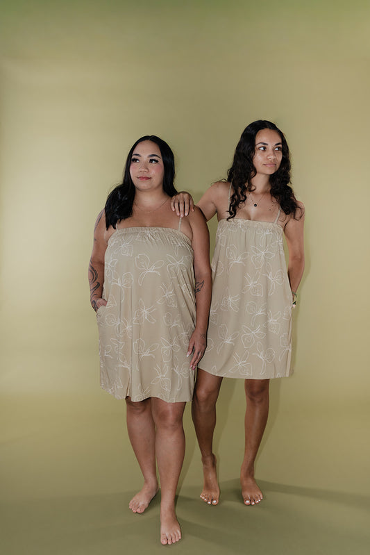 Pu'ulei Dress (Beige Ginger)