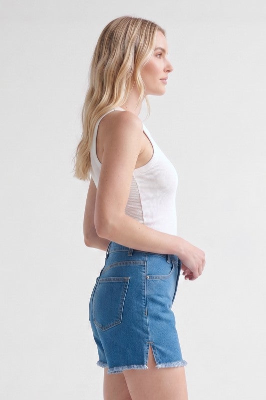 MEDIUM WASH DENIM SHORTS - BLS0001