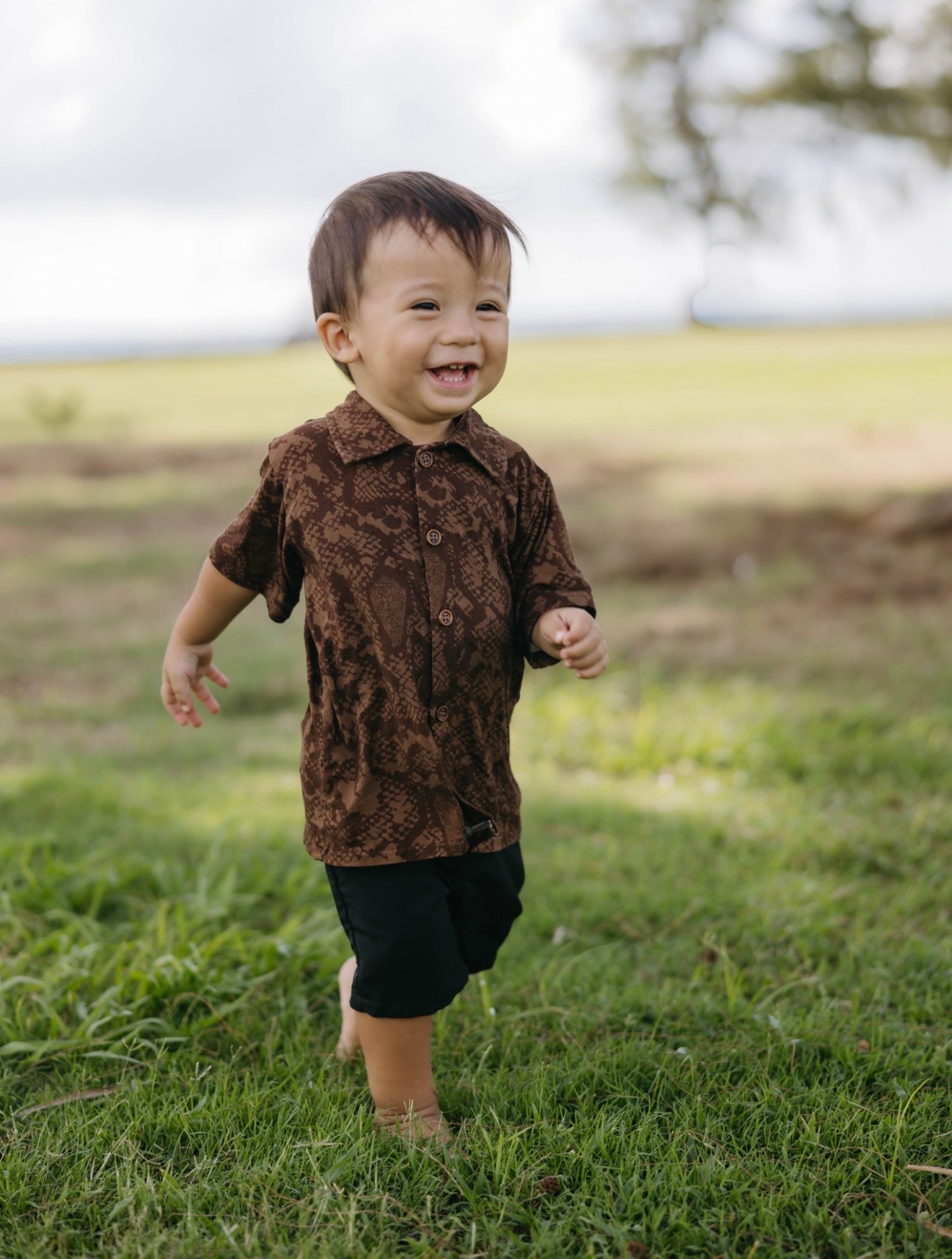 Keiki Aloha Shirt - Brown Textile Snake (ONLINE)