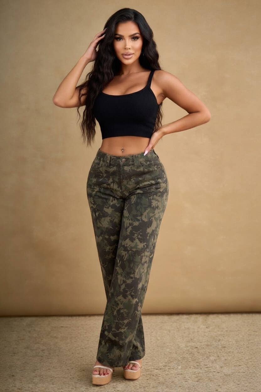 PRINT STRAIGHT LEG PANTS: Camouflage