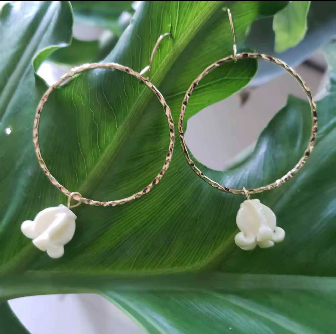 Everyday Hoops- Crown flower