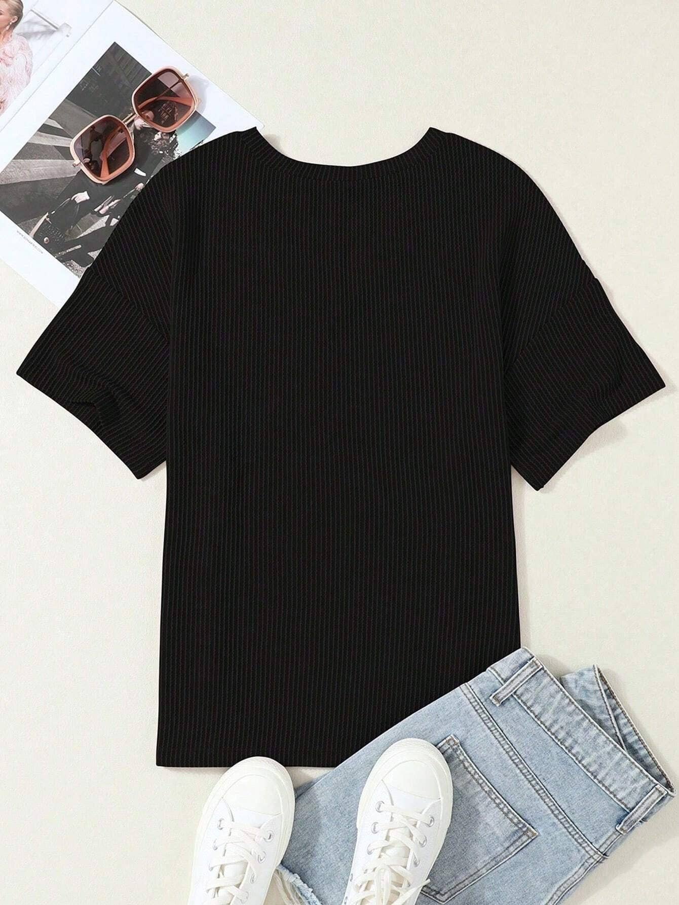 Women’s Ribbed V Neck Short Sleeve Pocket Tee: Black
