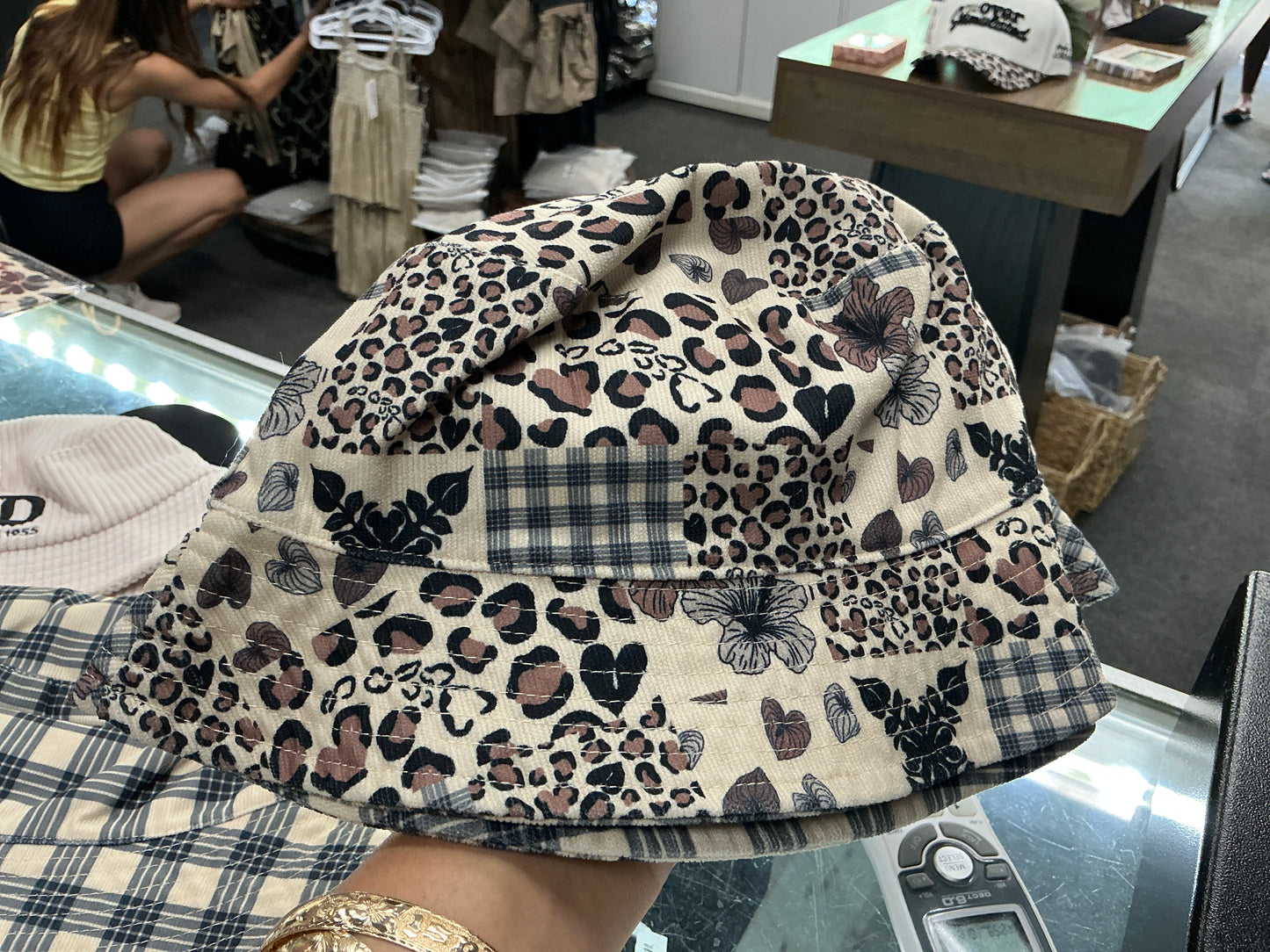Reversible Bucket Hat Plaid/ mix design
