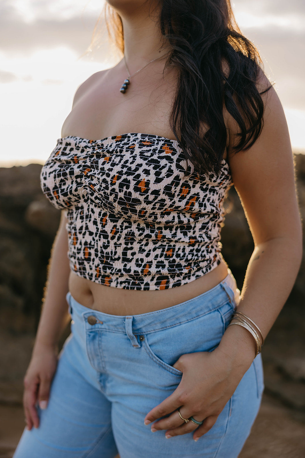 Lovie Tube Top - Leopard x Pua kenikeni