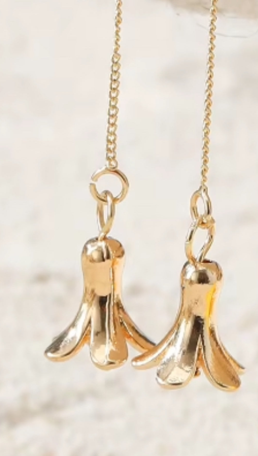 Gold Pakalana Threader Earrings