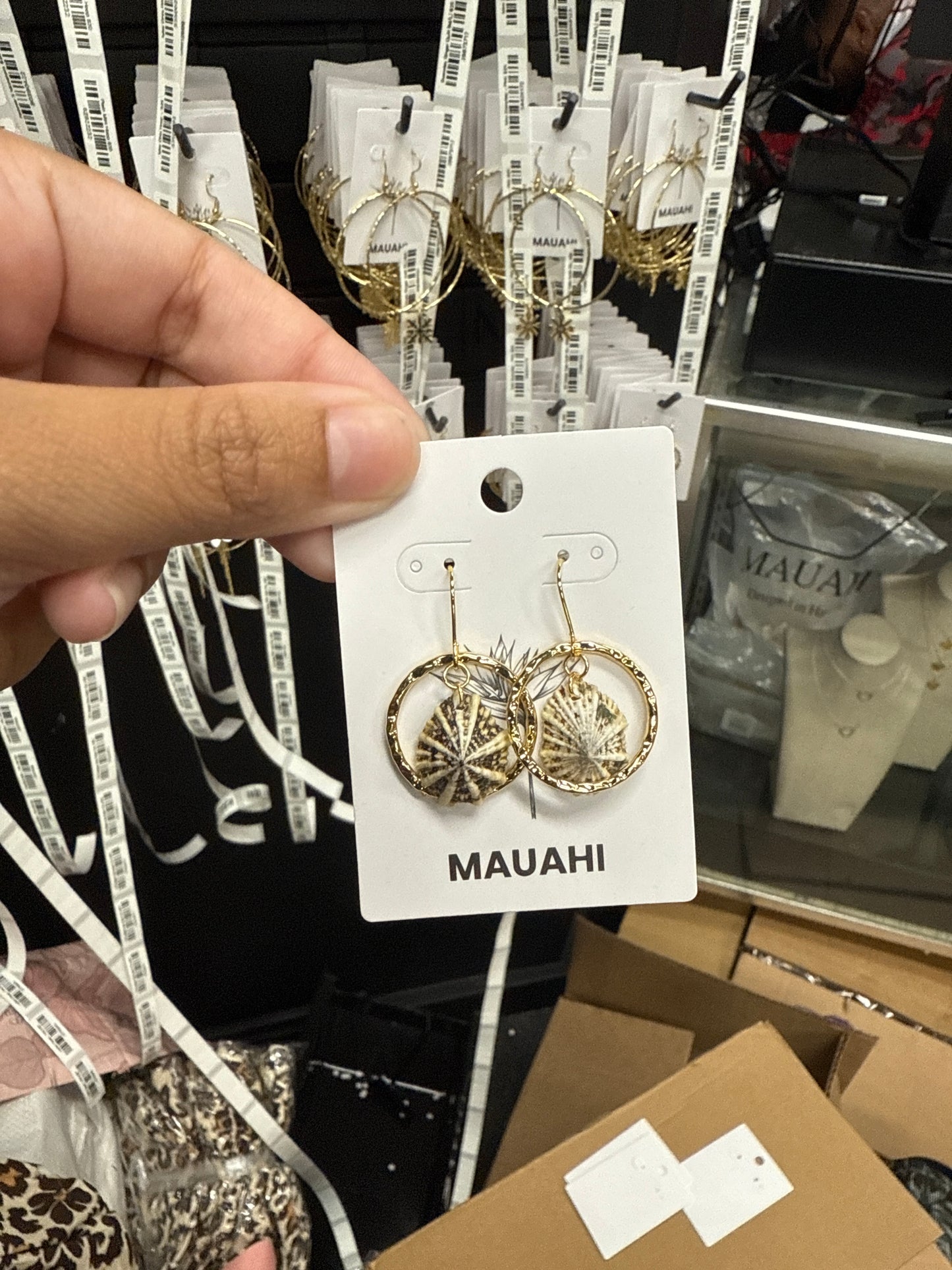 Sitting Opihi Earrings