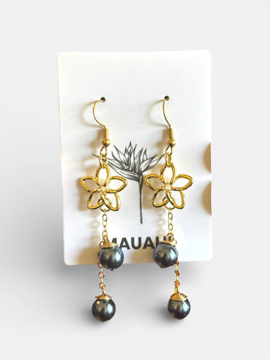 Pua Pearl Earrings