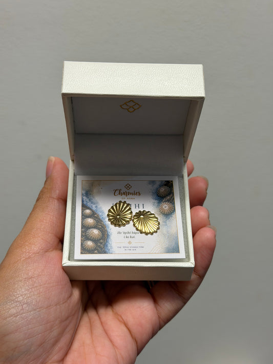 Opihi Stud Earrings