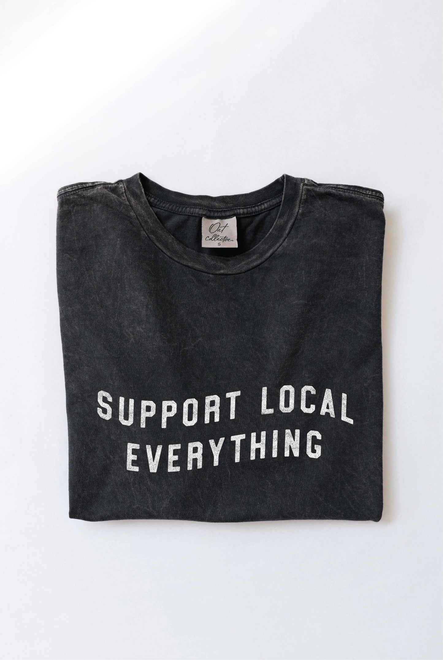 SUPPORT LOCAL EVERYTHING Mineral Washed Graphic Top: MINERAL BLACK