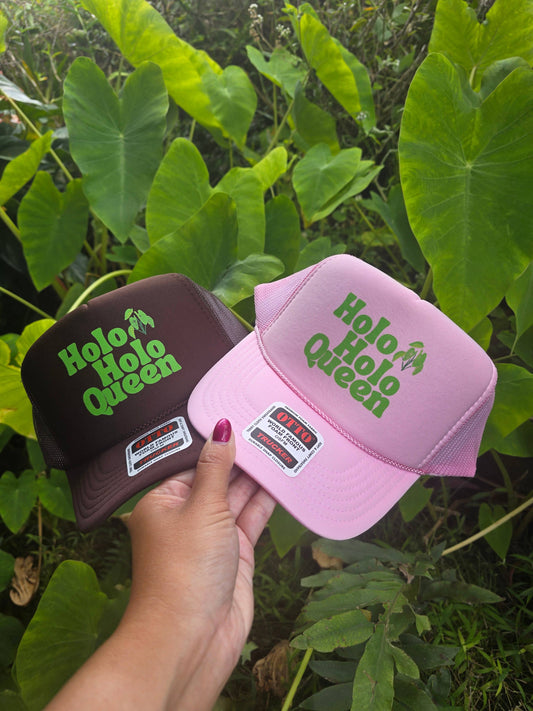 Holoholo Queen Adult Trucker Hat- Kalo